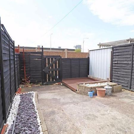 הוילה Seaside 2 Bed Townhouse, Near Cleethorpes Station מראה חיצוני תמונה